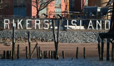 3 Rikers staff suspended after detainee dies in cell, NYC jail officials say