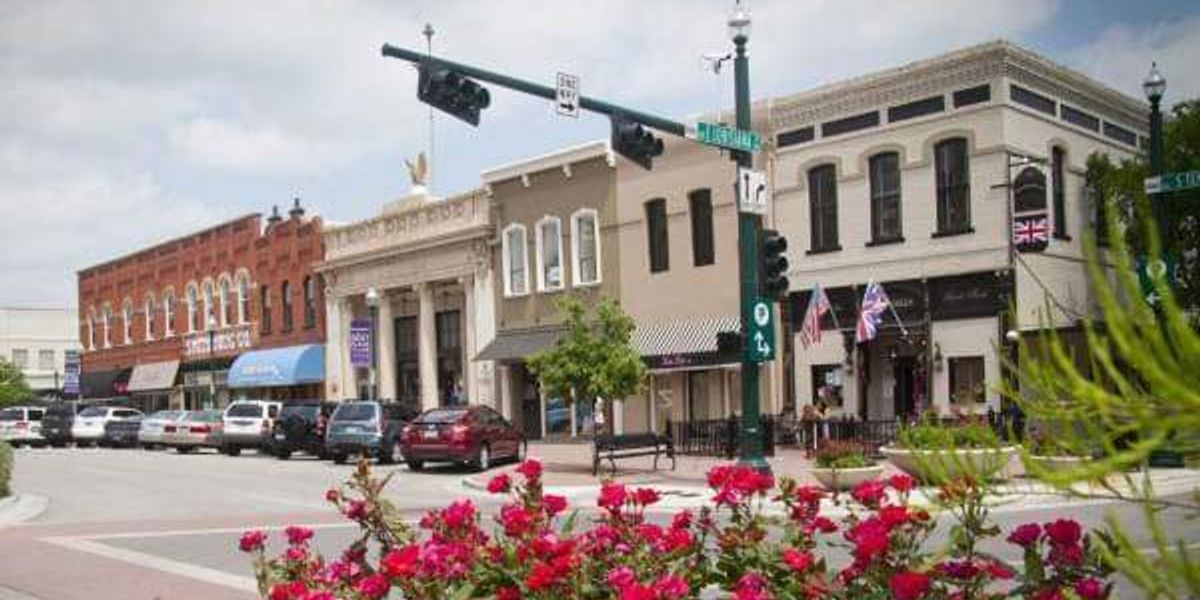 Dallas-area ZIP ranks No. 8 top place to move and more news