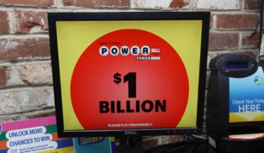 Powerball winning numbers drawn for $1 billion jackpot: Results for Aug. 30