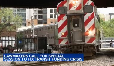 Illinois lawmakers call for special session to address Regional Transit Authority's $771 million public transit budget shortfall