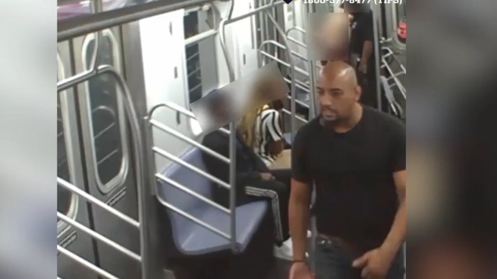 Police: Man punches woman who asked him to put out cigarette on subway in the Bronx