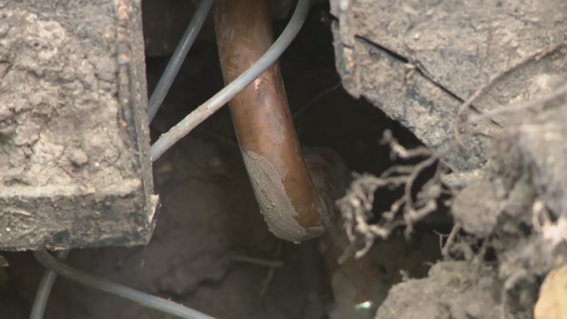 Disabled Houston veteran's water turned back on after KHOU 11 stepped in to help