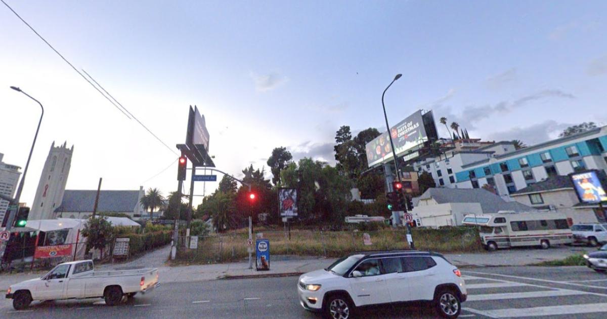 Housing and supportive services for mothers coming to 1905 N. Highland Ave. in Hollywood