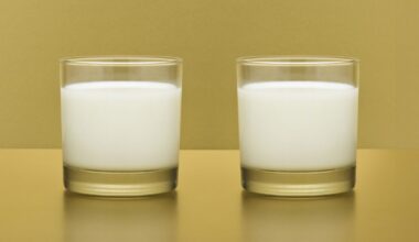 Whole Milk or 2%? Nutritionists Reveal Which Is Actually Healthier