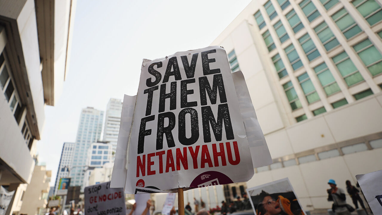Protest in Tel Aviv against Israeli attacks on Gaza