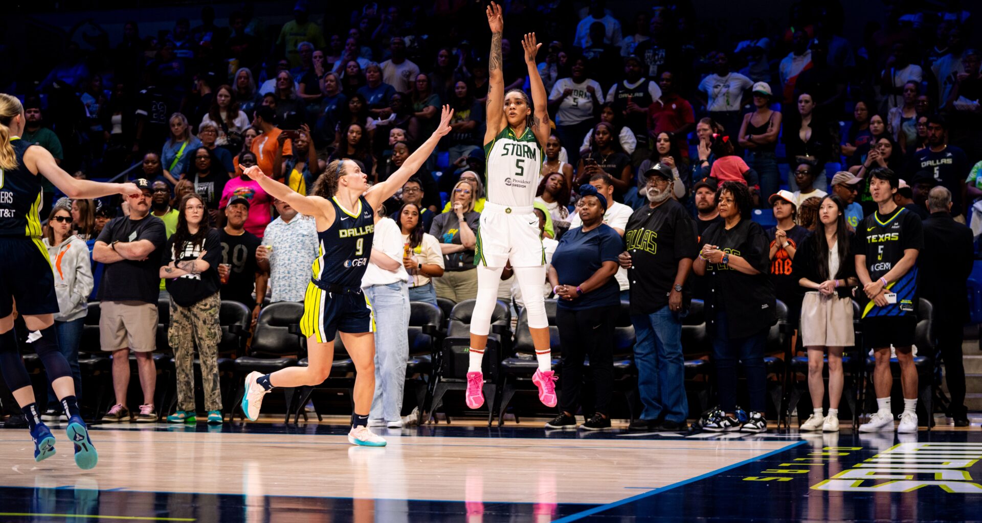 Game 37: Seattle @ Dallas, 95-60