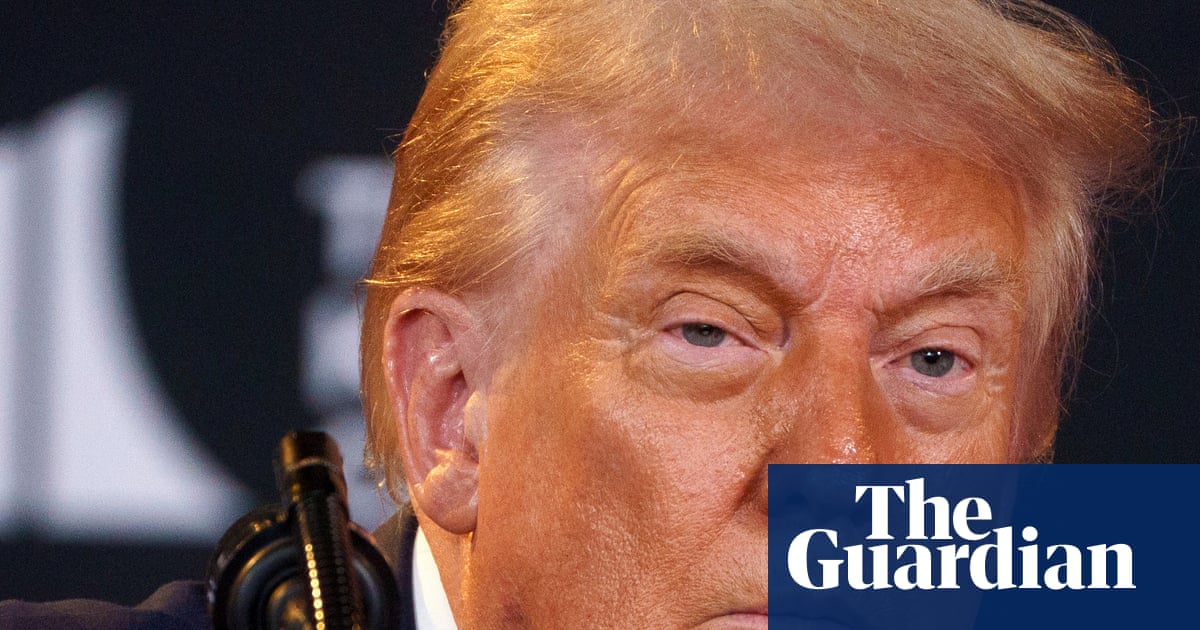 Trump revokes Biden order promoting competition in the US economy | Donald Trump
