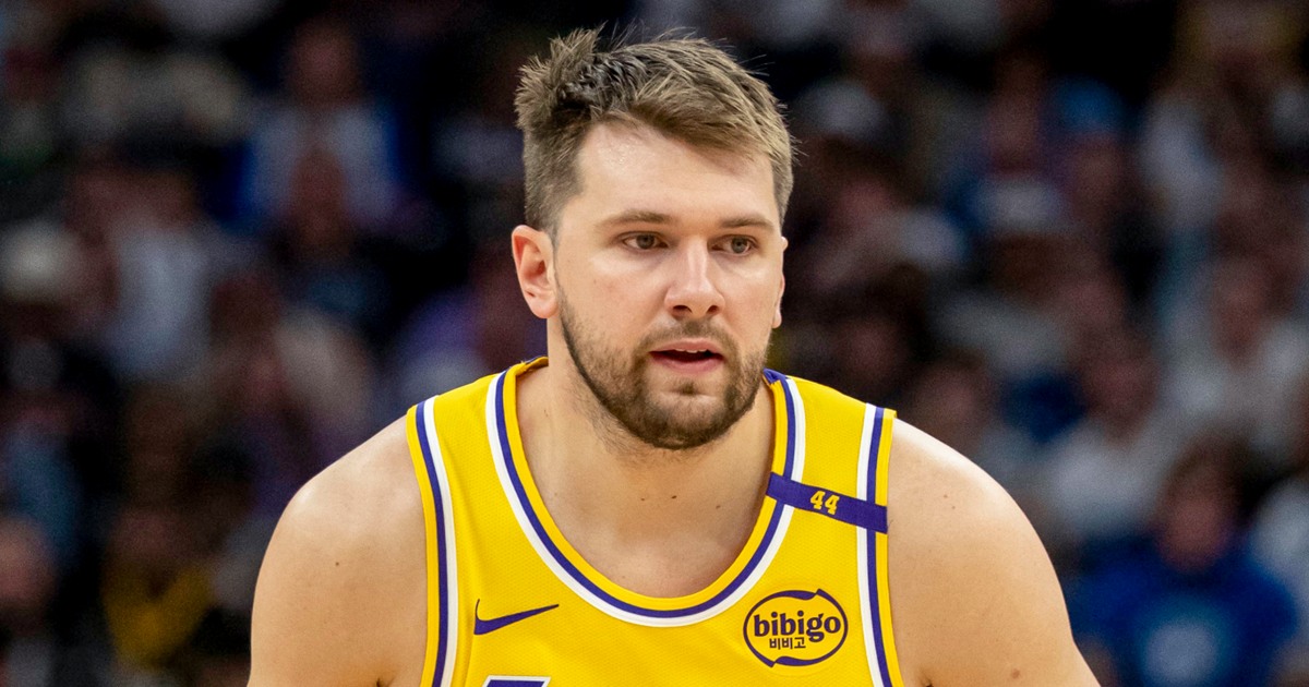 Luka Dončić signs $165 million extension with Lakers and commits through 2028