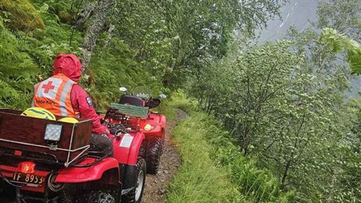 American hiker who went missing on Norwegian glacier rescued – NBC Los Angeles