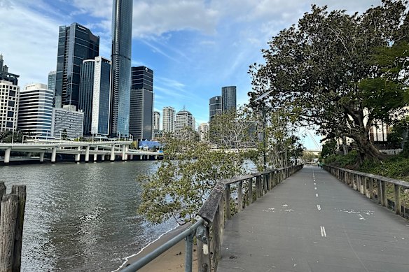 The decking will be similar to the South Bank boardwalk.
