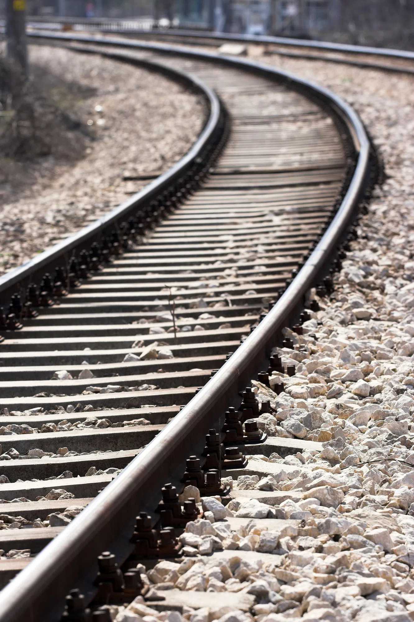 Investigation by CN tracks