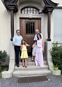 Houstonian returns from Germany after exploring family’s Holocaust history, which was reimagined into a stage play