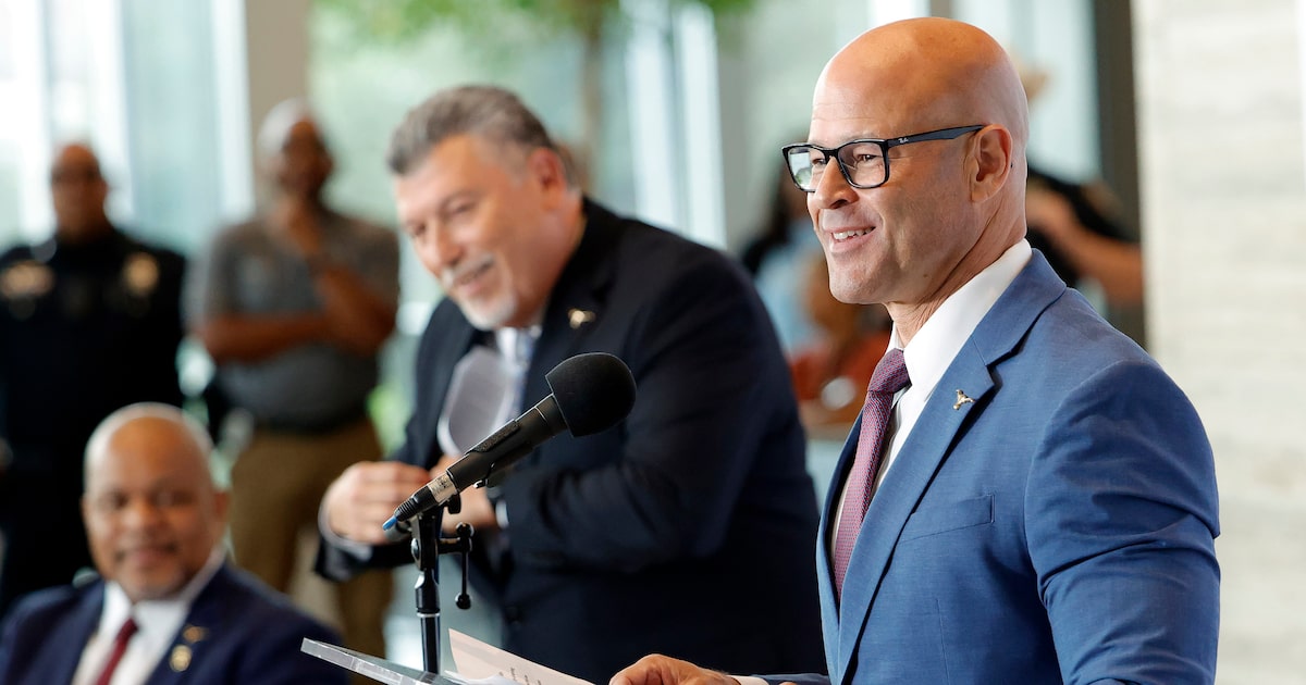 Eddie García to start as Fort Worth’s chief next month, says he still has love for Dallas