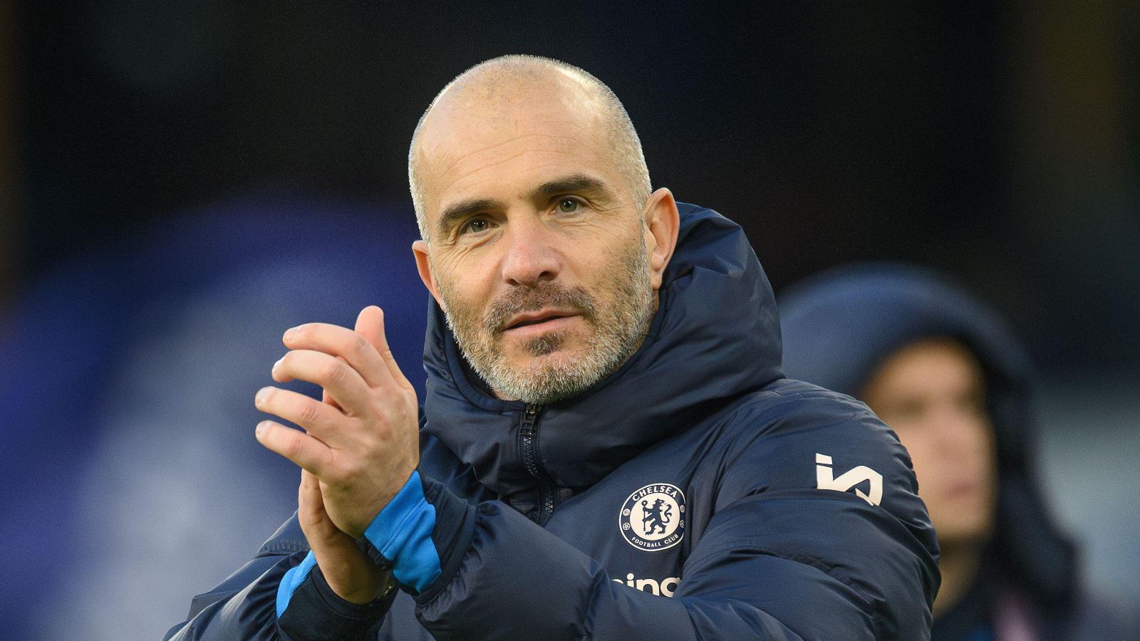Chelsea 'lead race' for 'no-brainer' Man Utd transfer as Red Devils could have to accept £40m price cut