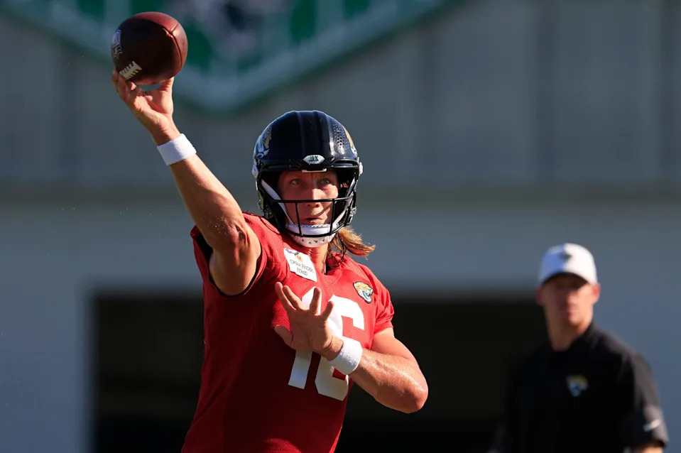 Jacksonville Jaguars quarterback Trevor Lawrence (16) throws the ball during an NFL training camp session at the Miller Electric Center, Wednesday, Aug. 6, 2025, in Jacksonville, Fla. [Corey Perrine/Florida Times-Union]