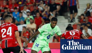 Marcus Rashford makes debut as Barcelona stroll past nine-man Mallorca | La Liga