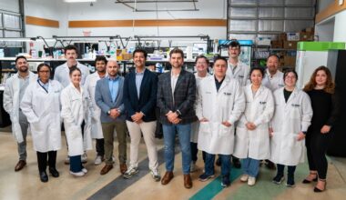 An image of the company team.