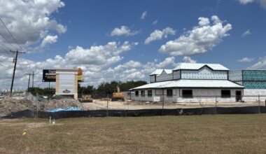 Texas Roadhouse in expected to open mid-November in New Braunfels. (Andrew Creelman/Community Impact)