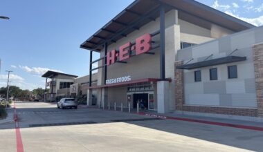 H-E-B opened a new location at 7330 N. Loop 1604 W., in San Antonio. (Andrew Creelman/Community Impact)
