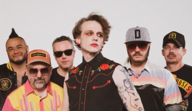 In bold new chapter, the Vandoliers come home