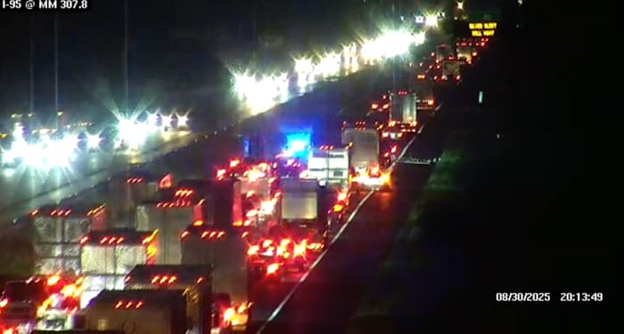 40-year-old Jacksonville man seriously injured in crash on I-95 South in St. Johns County