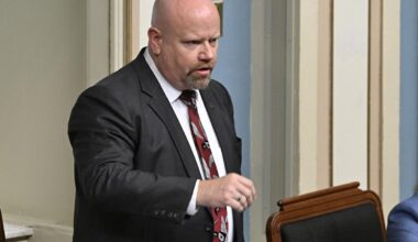 Quebec government renews promise to make changes to contentious forestry reform bill