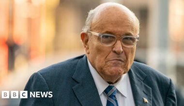 Former NYC Mayor Rudy Giuliani injured in car accident