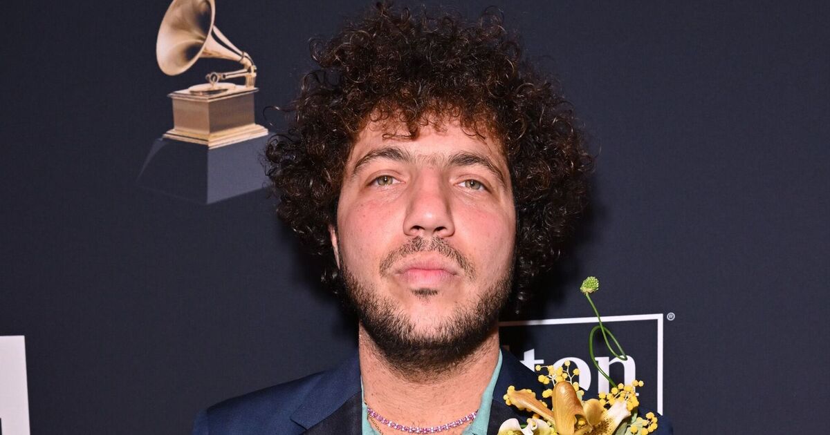 Benny Blanco makes 'tone deaf' post about $200 blueberries - Celebrity News - Entertainment
