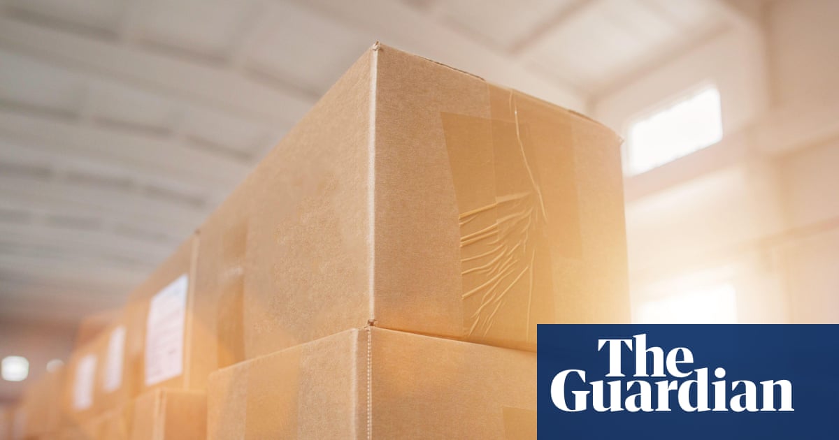 Black warehouse worker wins £3,000 payout over colleague’s ‘slave’ graffiti | Employment tribunals