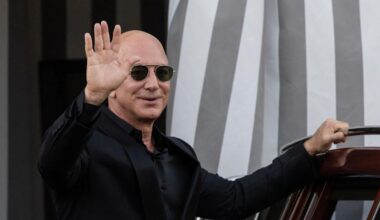 6 Top Wealth-Building Tips From Jeff Bezos
