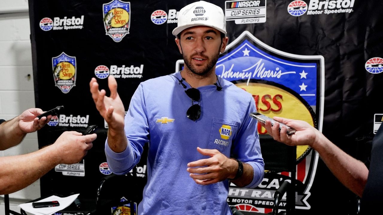 Chase Elliott and Kyle Busch