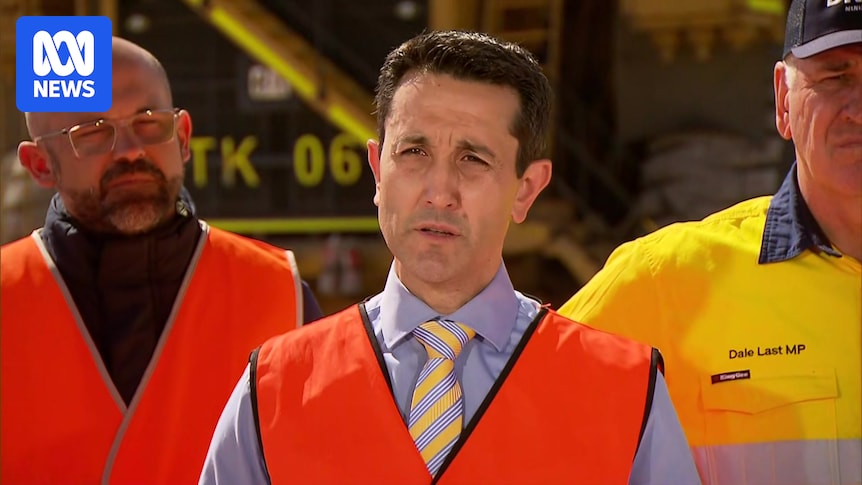 Queensland government strikes new deal with Bravus to defer royalties, expand Carmichael coal mine