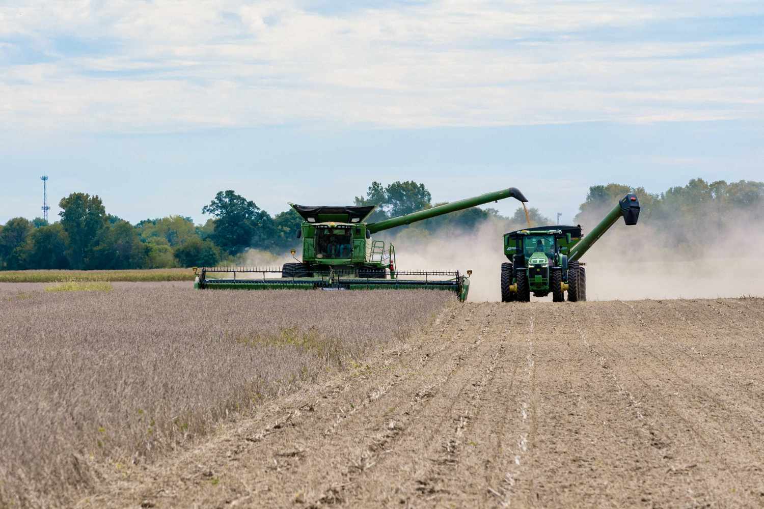 U.S. Farmers Face Trade Strains, Record Crops, and Market Uncertainty