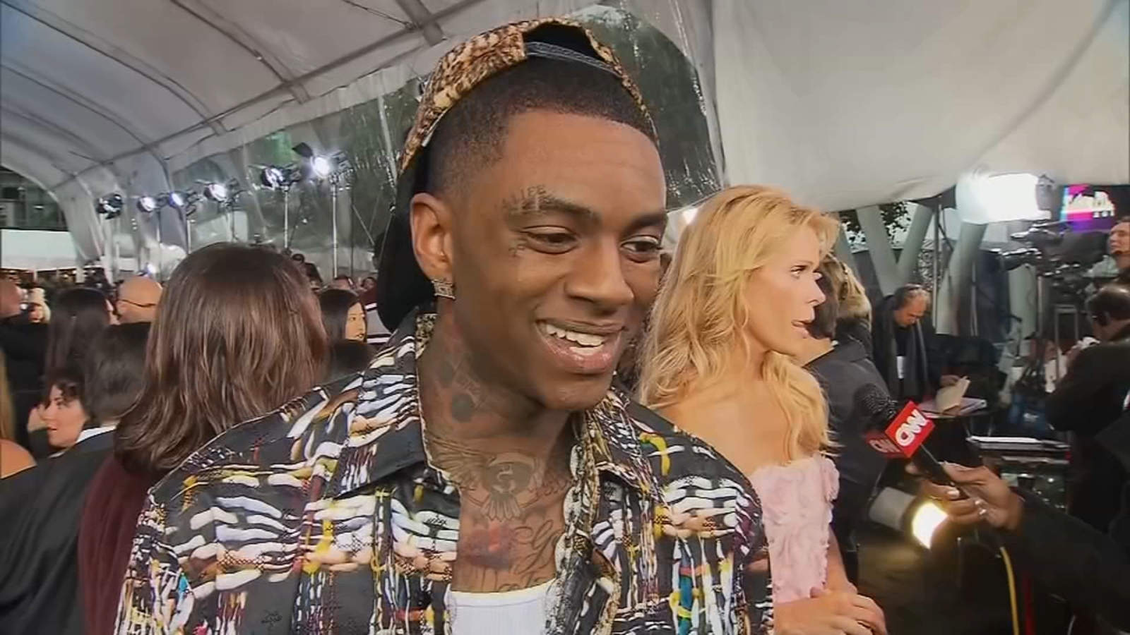 Chicago, Illinois-born rapper Soulja Boy arrested on weapons charge during traffic stop in Fairfax District: Los Angeles police