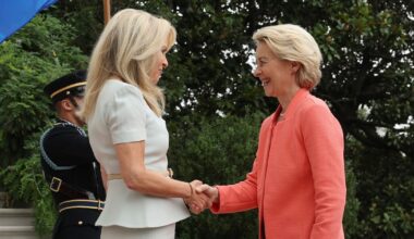 Trump Snubs Greatest Allies With Greeting From Fox News Star