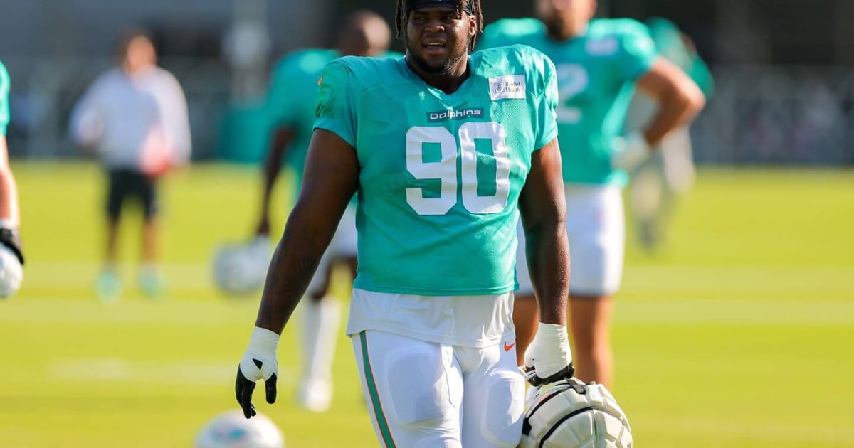 NFL preseason scores and live updates: Latest from Dolphins vs. Bears and Saints vs. Chargers