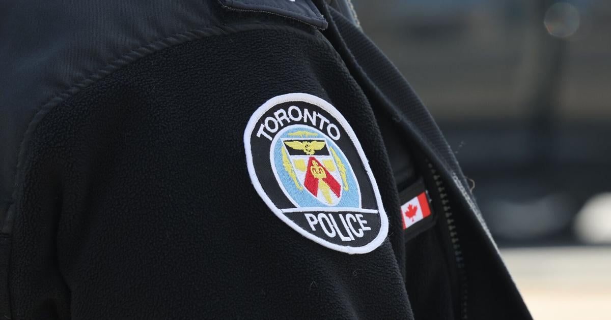 Man arrested after ‘unprovoked but targeted’ stabbing near Kensington Market, victim in critical condition - Toronto Star
