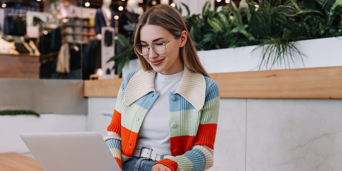 Gen Z Wants to Hit Financial Independence Early by Using Side Hustles