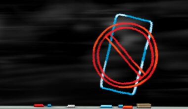 Texas School Cellphone Ban Takes Effect | News Radio 1200 WOAI