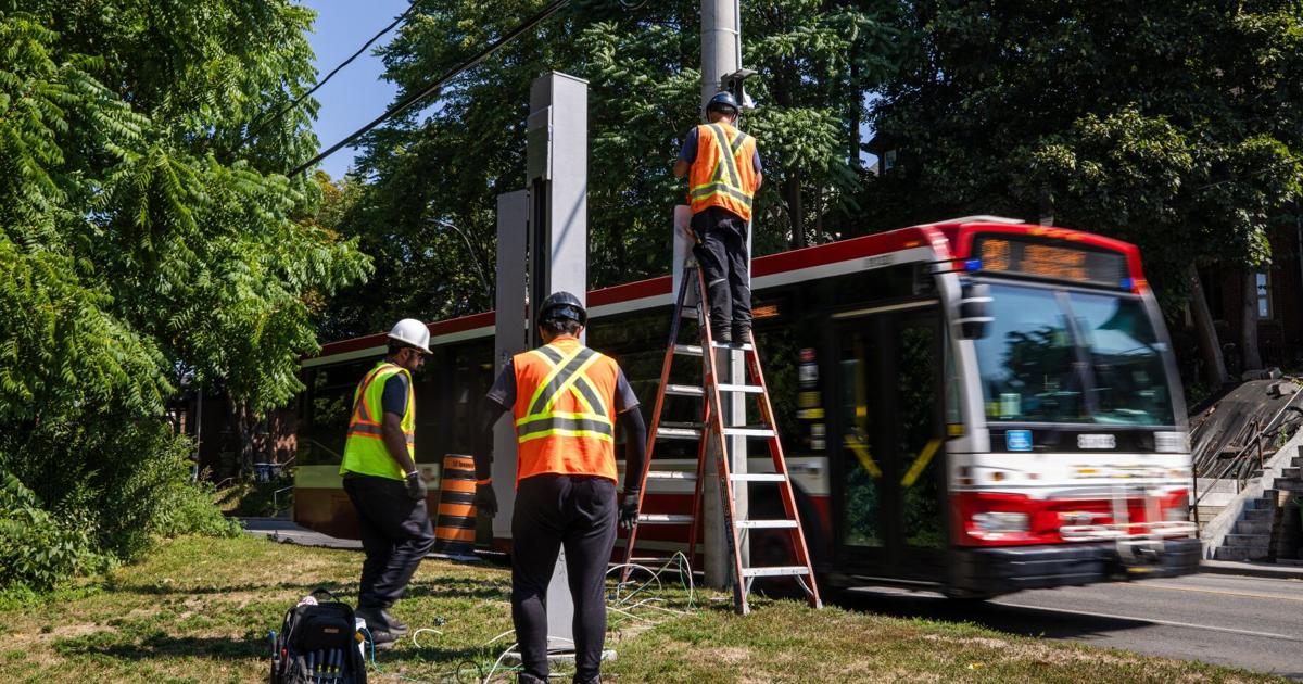 Parkside camera being installed for the seventh time - Toronto Star