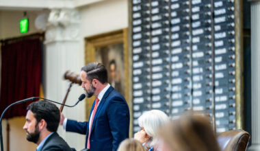 Republican Redistricting Map Finally Passes In The Texas House 88-52 | News Radio 1200 WOAI