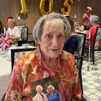 Scottsdale woman marks 105 in very British style | Neighbors