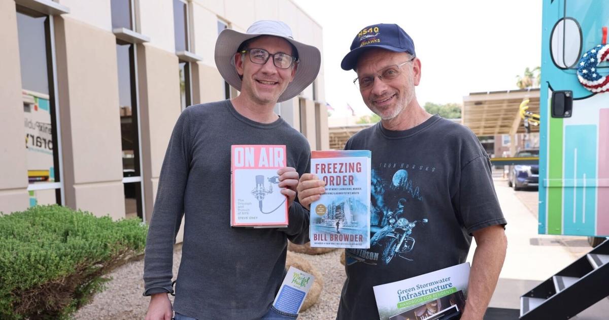 Veterans in Phoenix gain access to library services | Community