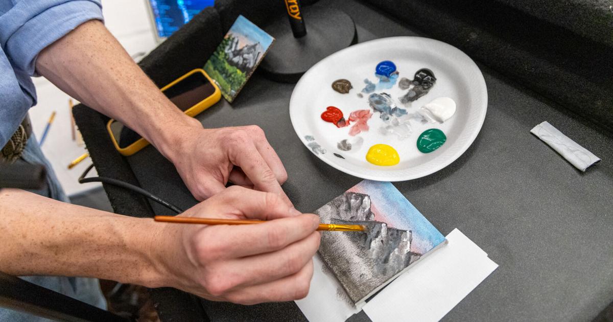 Students connect with painting, positivity at Bob Ross painting night | Campus
