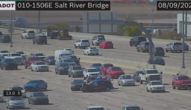 Deadly three-car crash on I-10 in Phoenix