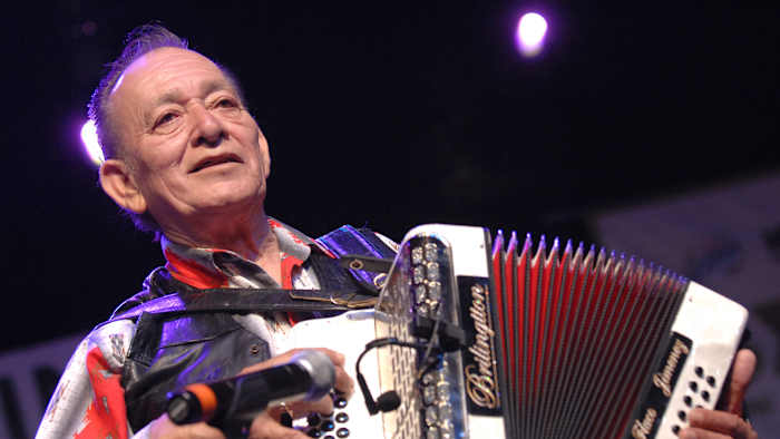San Antonio Tejano legend Flaco Jimenez dies at 86, family says