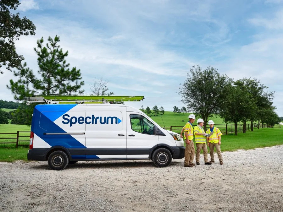 Spectrum workers deploying fiberoptic cable in Mount Pleasant. Photo courtesy of Spectrum.