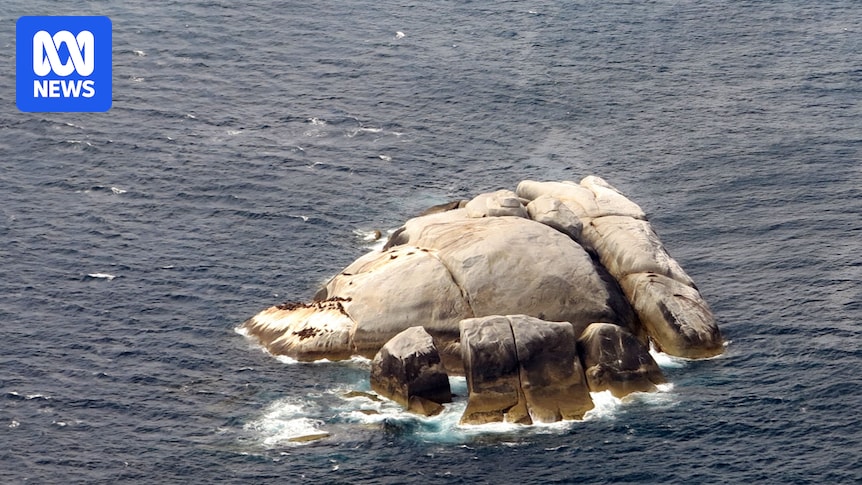 How Boundary Islet became Australia's shortest 'land border'