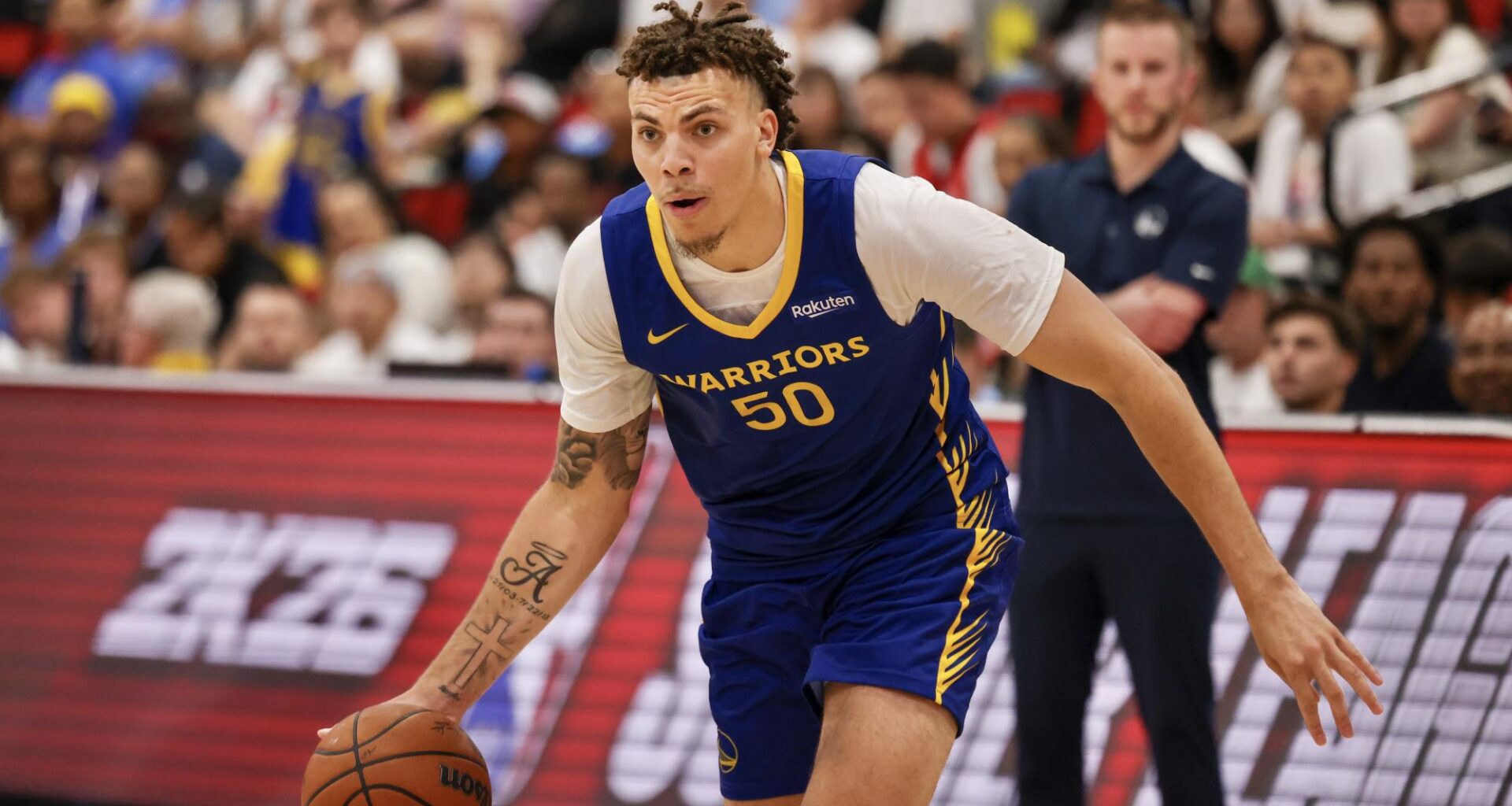 Former Illini Coleman Hawkins adjusts to NBA style of play with Golden State Warriors