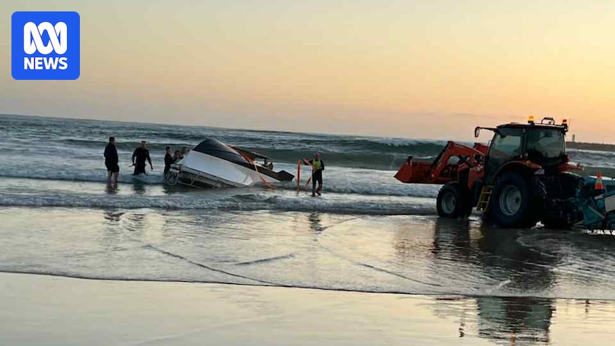 Man dies, others rescued as fishing boat capsizes at Mooloolaba